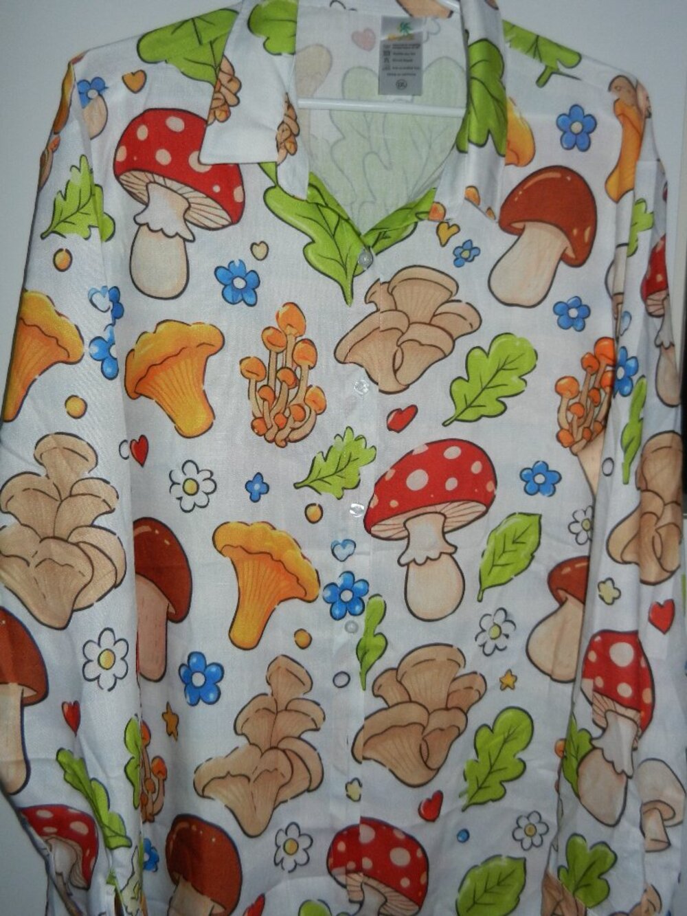 Chemise couleur crème imprimée de champignons (NEUVE)
